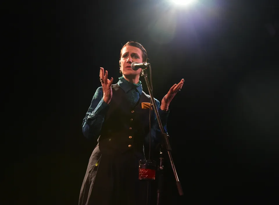 ANNA LUCA POLONI • Foto: Cătălina Flămânzeanu