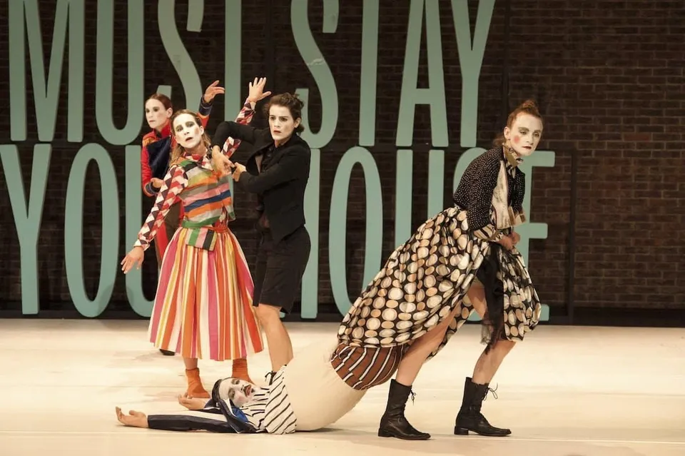 Tartuffe als Stummfilmtanz