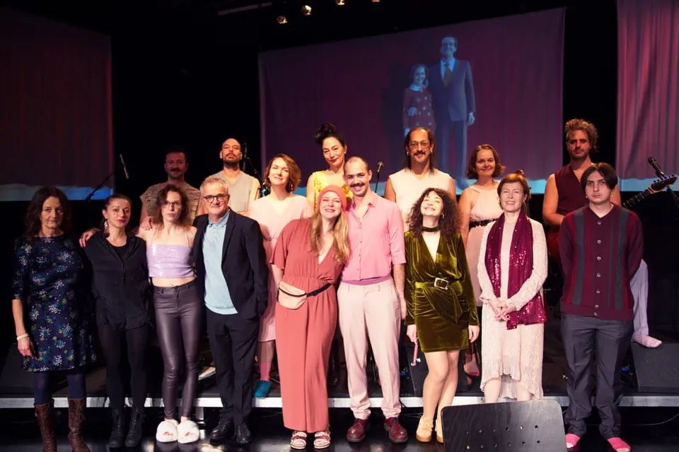 Alles Normal. aktionstheater ensemble (c) Gerhard Breitwieser