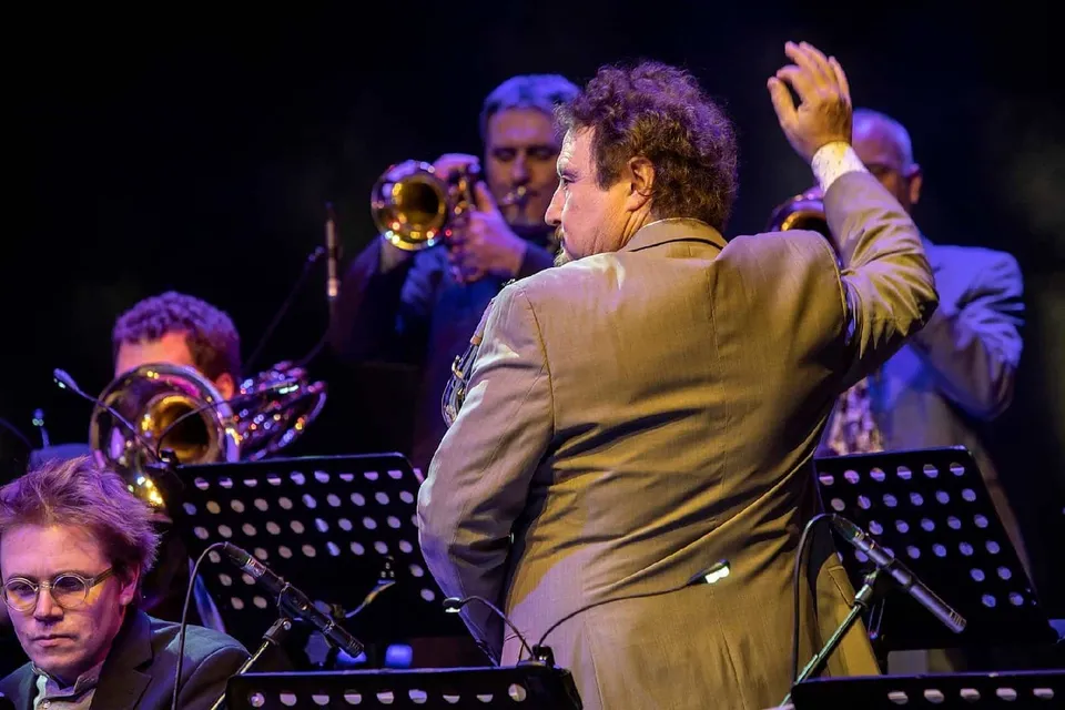 Jacques Brel im ungewöhnlichen Bigband-Sound – ein Erlebnis