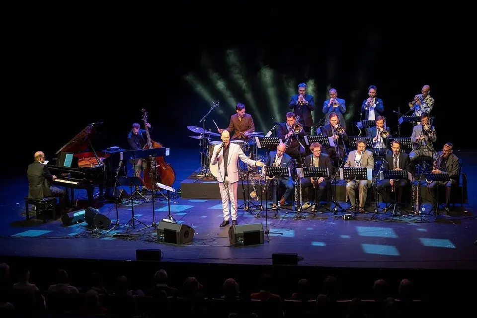 Jacques Brel im ungewöhnlichen Bigband-Sound – ein Erlebnis