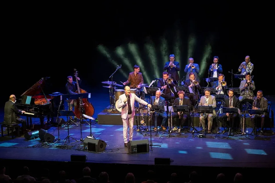 Jacques Brel im ungewöhnlichen Bigband-Sound – ein Erlebnis