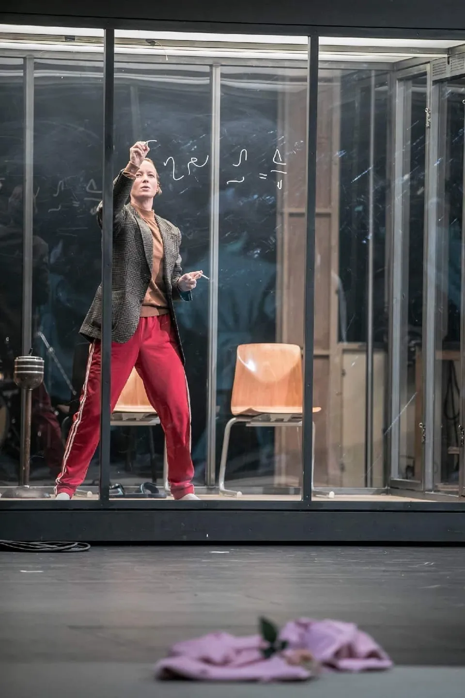 „Die Physiker“ (Fotos: Johanna Lamprecht/Schauspielhaus Graz)