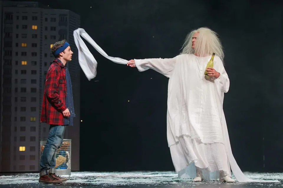 Mio meets Marty meets „Money, Money, Money“