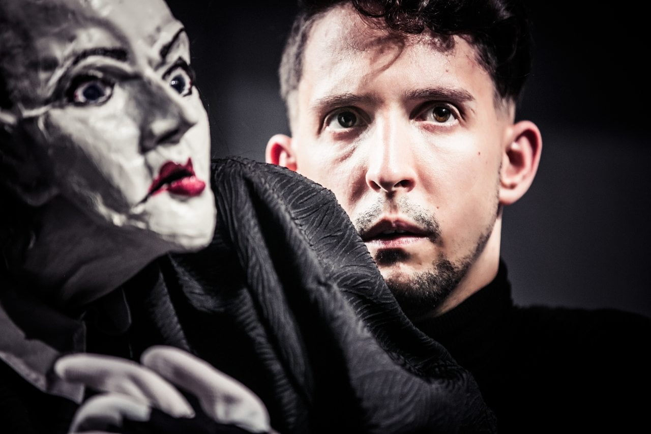 Nikolaus Habjan in "Das Missverständnis" am Volkstheater © www.lupispuma.com / Schauspielhaus Graz