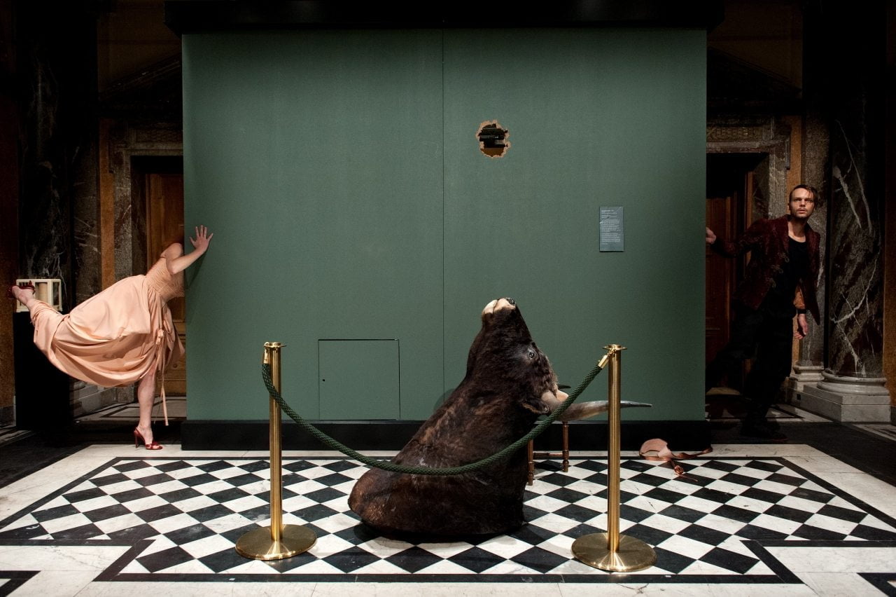 Marie-Luise Stockinger, Christoph Radakovits in "Die Hamletmaschine" im Vestibül (c) Reinhard Werner, Burgtheater