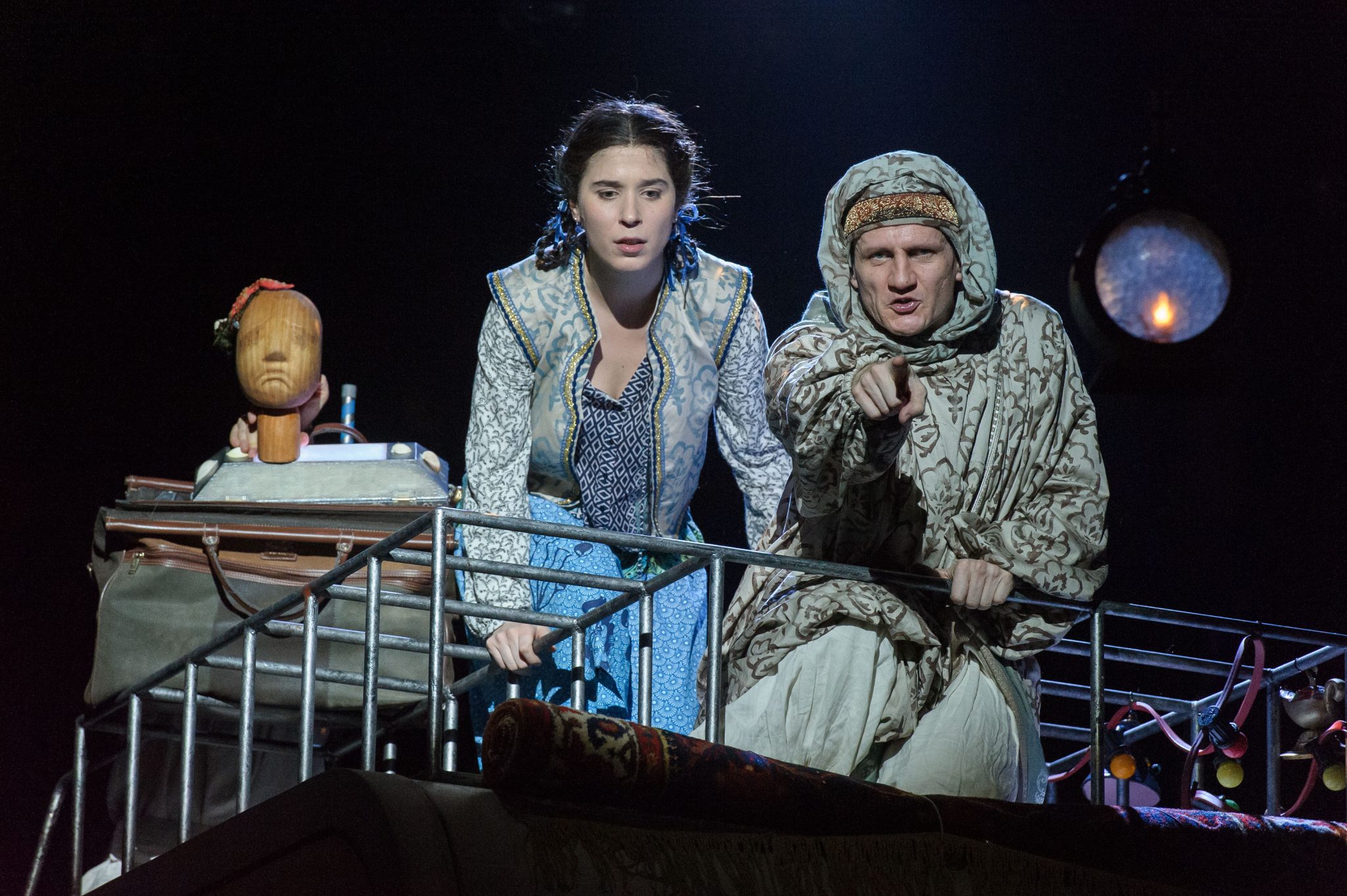 Sandra Lipp als Shadiyyah Christian Graf als Dalilah TDJ AutomatischePrinzessin c Rita Newman 1260 rn 2