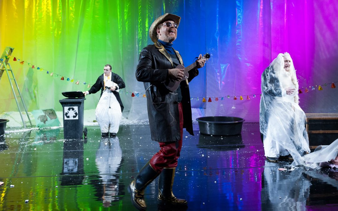 Pinguine, Raubkatzen und ein Känguru