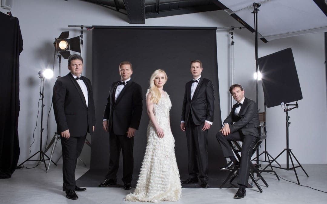 Im tiefsten Elend glücklich