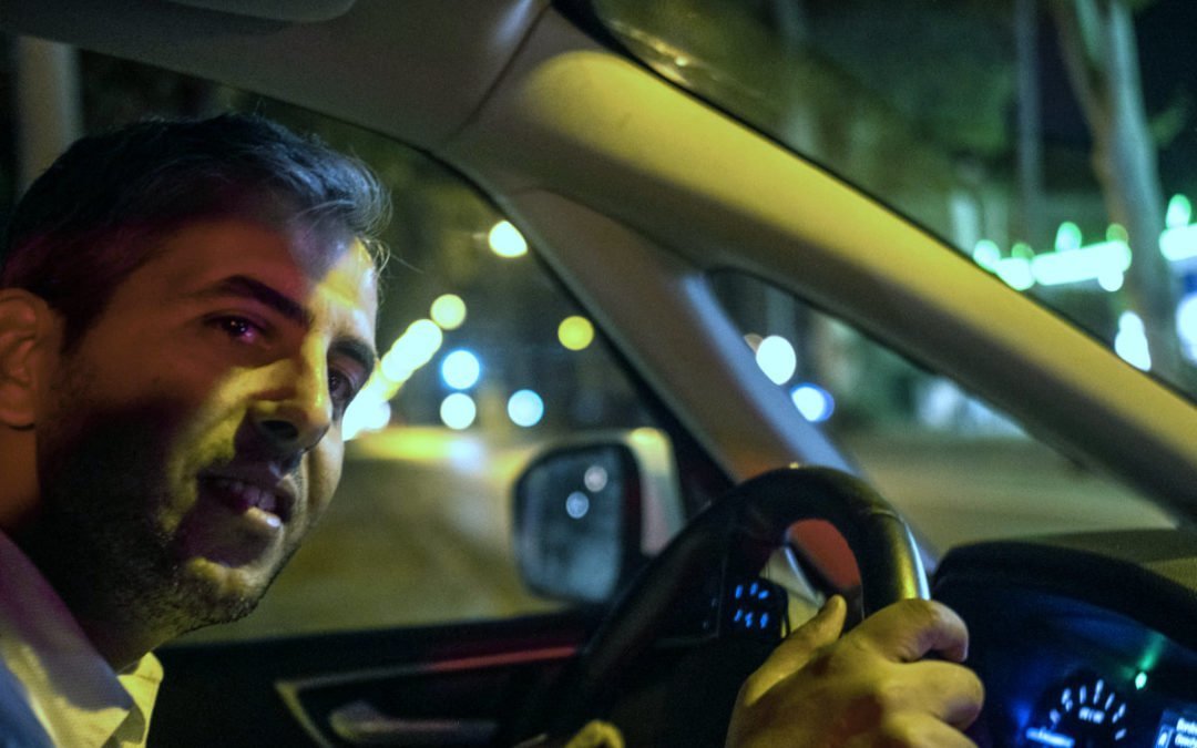 Raus aus dem Theater, rein ins Auto!