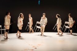 Lüg mich an und spiel mit mir. Von Martin Gruber und aktionstheater ensemble c Anja Köhler 9