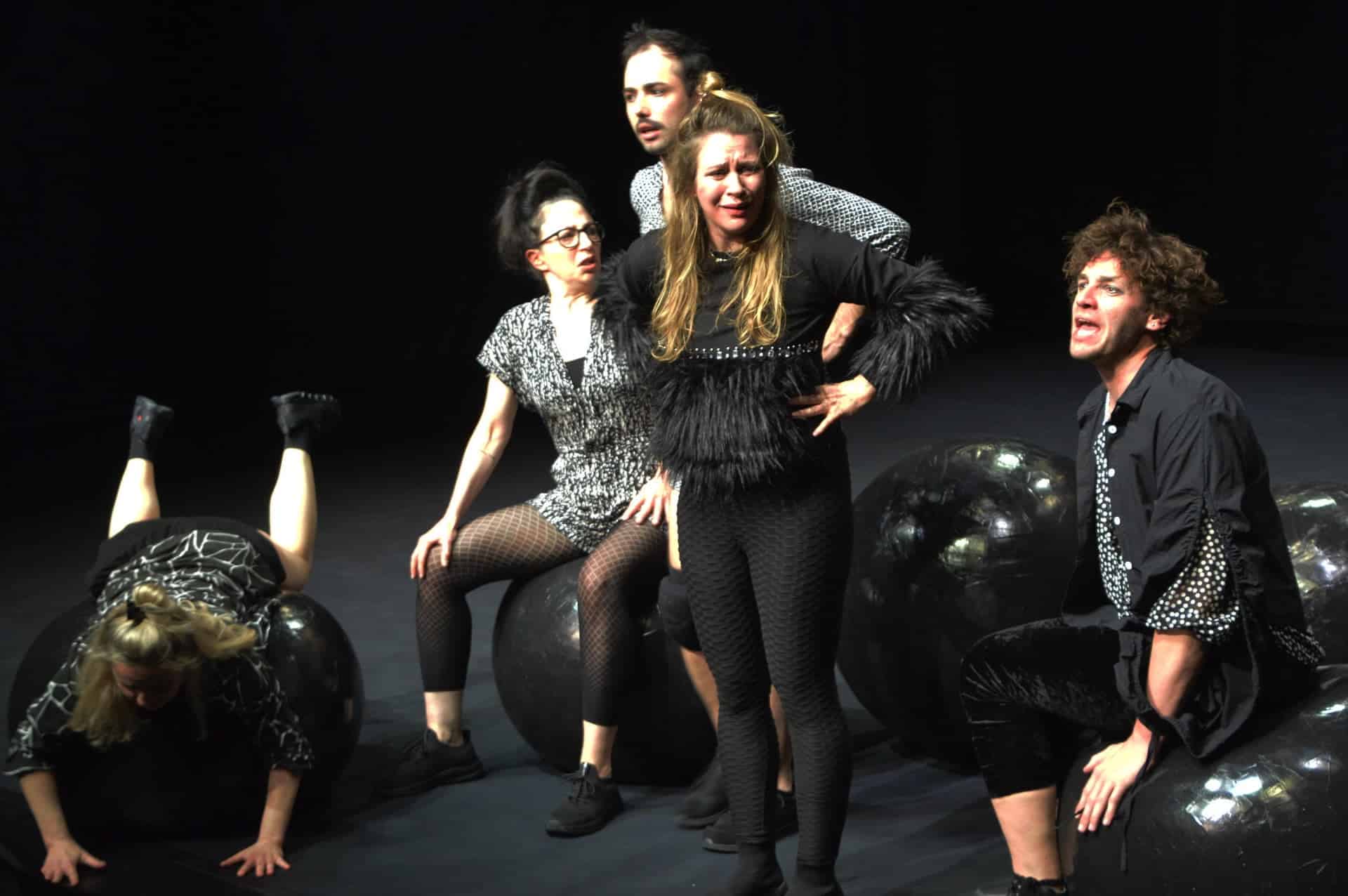 Morbus Hysteria. Wir haben alle recht. Von Martin Gruber und aktionstheater ensemble c Gerhard Breitwieser 7
