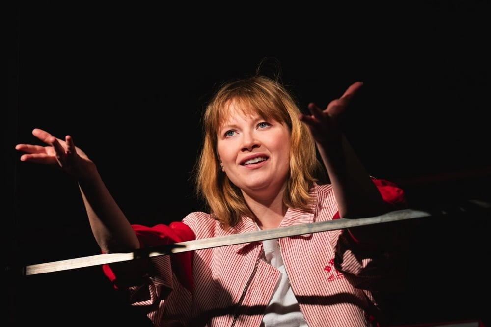 Marlene Hauser in "Die Party" im Schauspielhaus Graz (Foto: Lex Karelly)