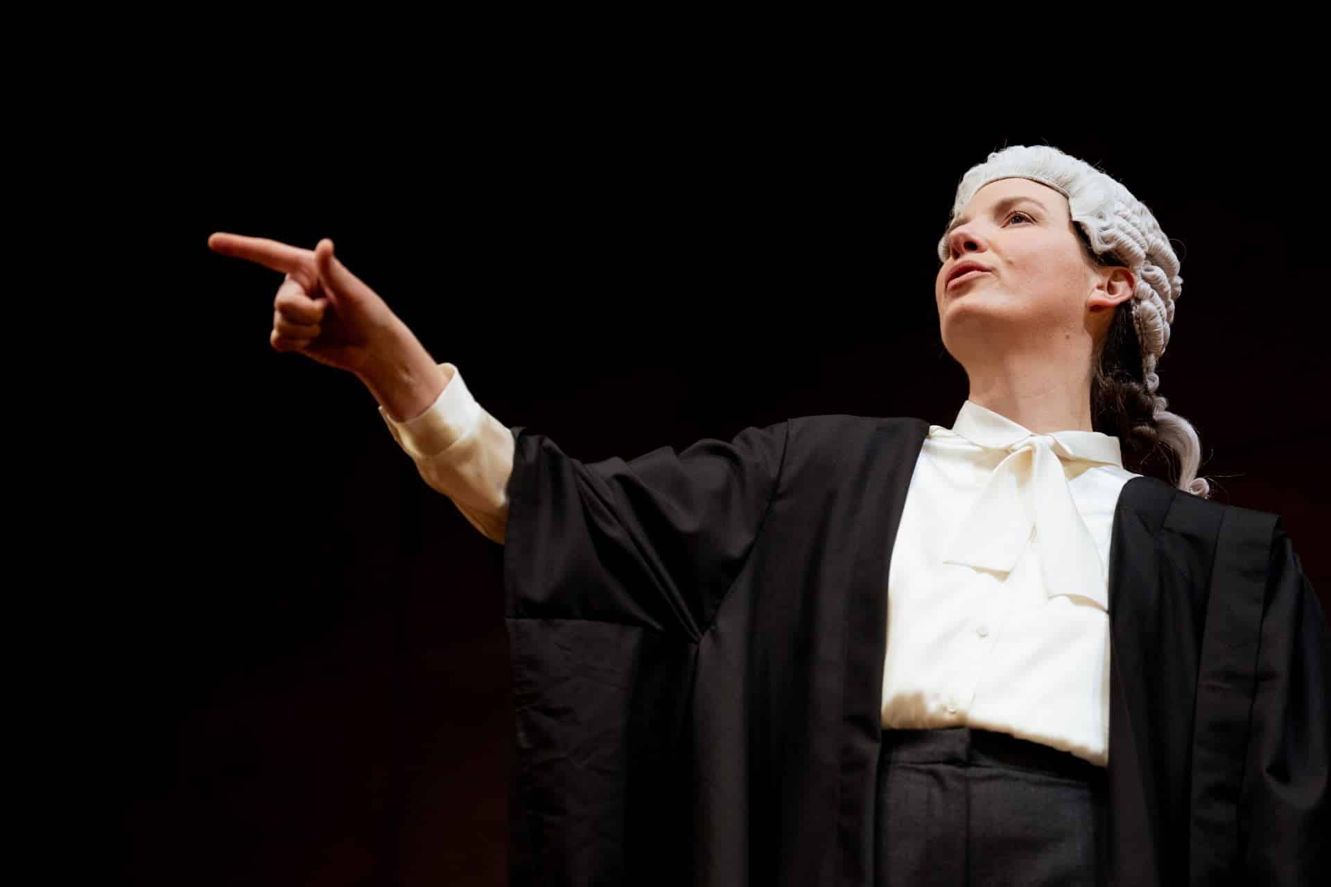 Prima-Facie_Anna-Rausch_013_c_Lex-Karelly-1920x1280