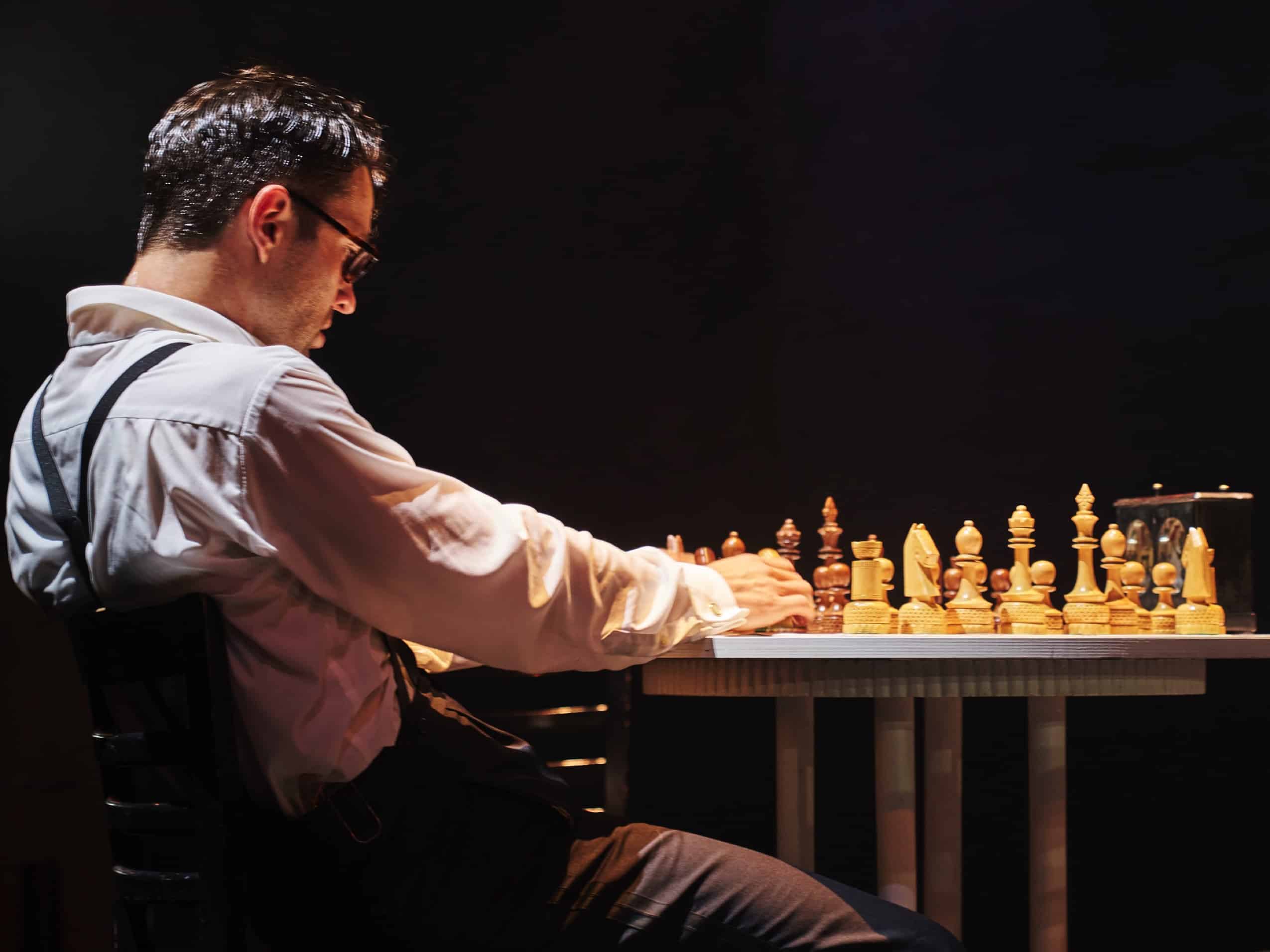 Die Schachnovelle am Burgtheater (Foto: Tommy Hetzel)