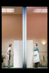 Tür-auf-Tür-zu mit Tiefgang und jeder Menge Spaß 1 european cultural news.com tuer auf tuer zu mit tiefgang und jeder menge spass Minna Annette Holzmann Sarah Sophia Meyer 175 c Lex Karelly