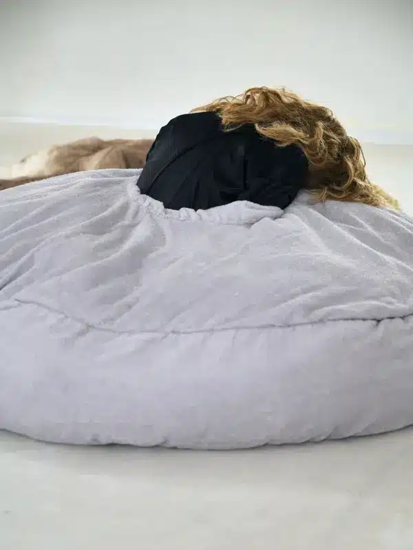 european cultural news.com bewegung und hektik war gestern rueckzug und ruhe ist heute lisa hinterreithner padded 02 c eva wurdinger markus gradwohl